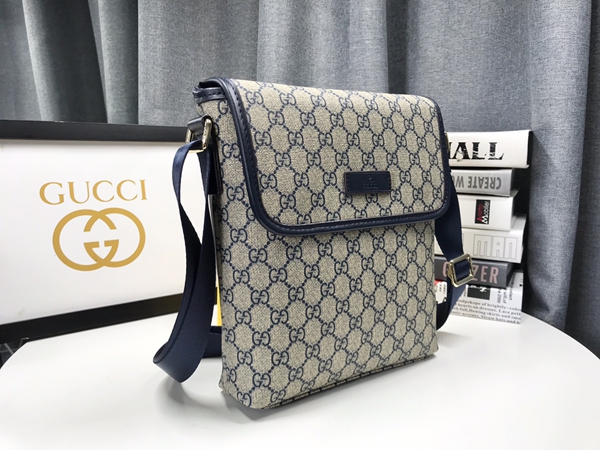 激安グッチバッグコピー背面デザイン